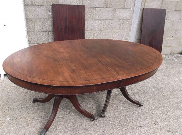 Regency Mahogany Extending Dining Table