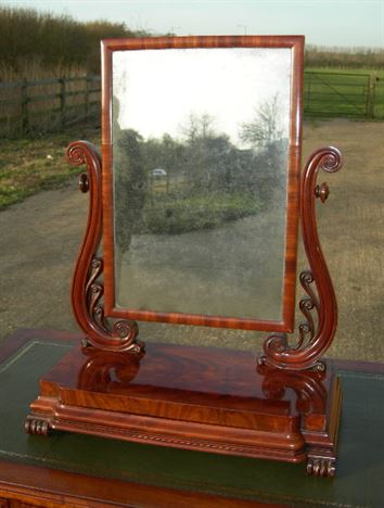 Antique Dressing Tables With Mirrors
