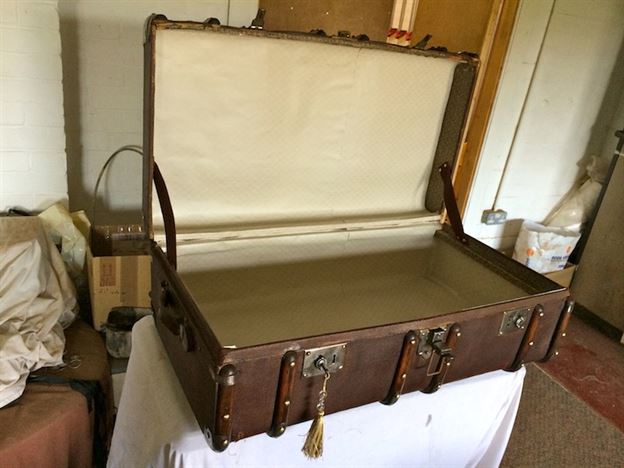 Vintage Steamer Trunk – Bespoke Vintage UK