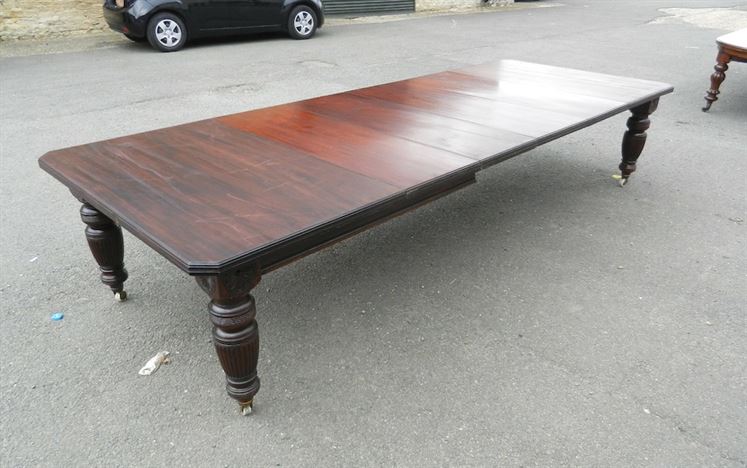 4 Metre Victorian Dining Table - 12ft Late Victorian Maples Design Mahogany Wind Out Dining Table