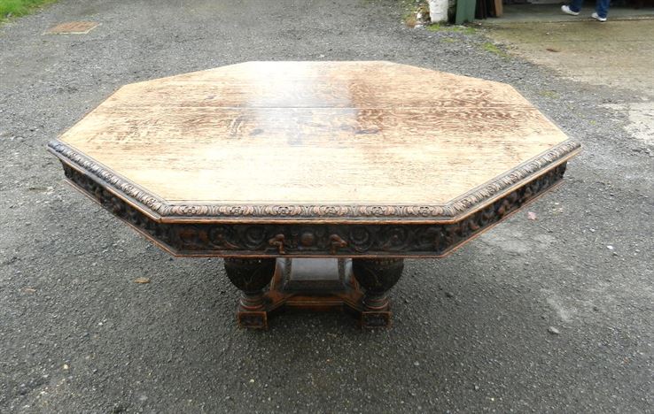 5ft Diameter Jacobean Antique Dining Table - Round Octagonal 5ft Victorian Carved Oak Centre Dining Table To Seat 8 People