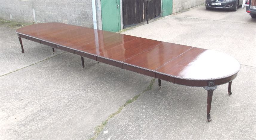 7 Metre Antique Dining Table - Huge 21 Ft Victorian Mahogany Extending Dining Table To Seat Up To 24 People