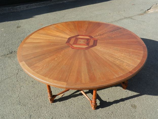 8 ft outlet round dining table