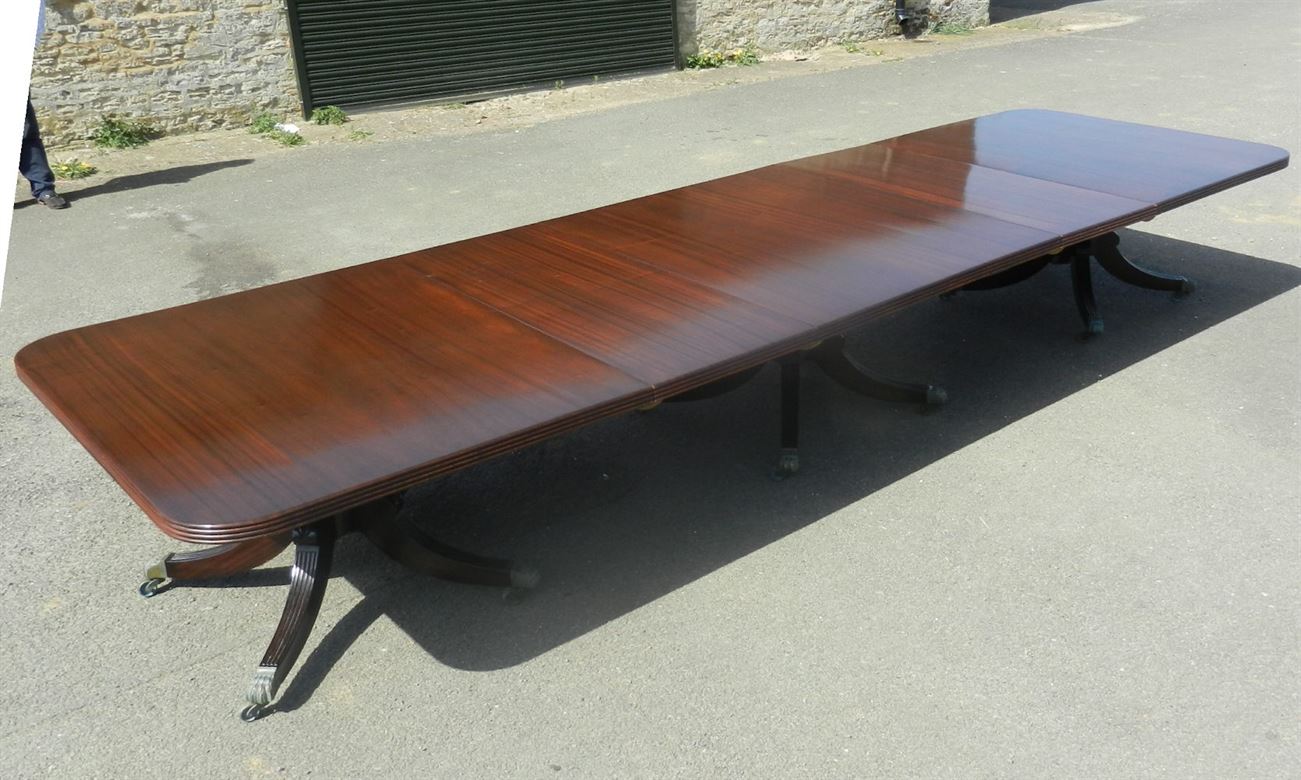 16ft 5 Metre Long Regency Mahogany Pedestal Dining Table To Seat Up To