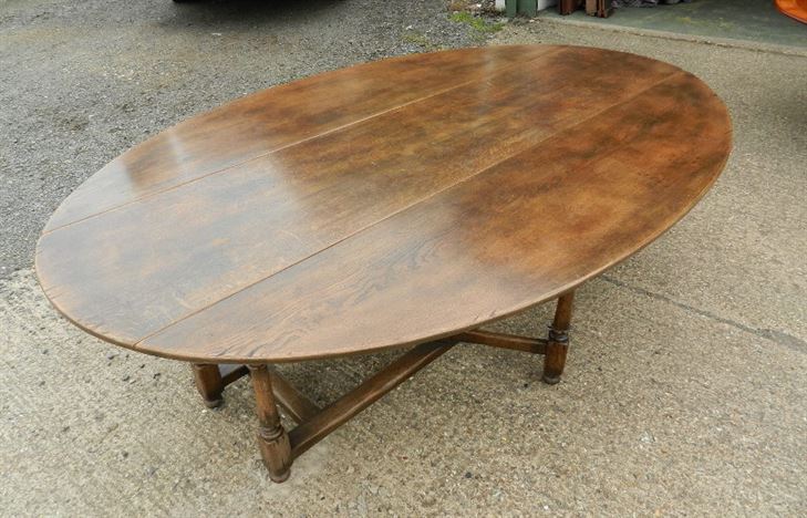 Large Oval Antique Oak Table - 8ft Oval Formed 17th Century Manner Oak Wake Table To Seat Up To 12 People