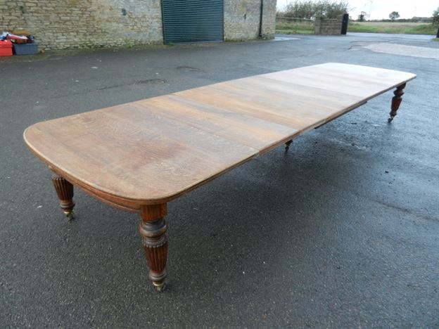 Large Victorian Oak Dining Table - 17ft Late 19th Century Oak Extending Dining Table By Maples & Co Of London 