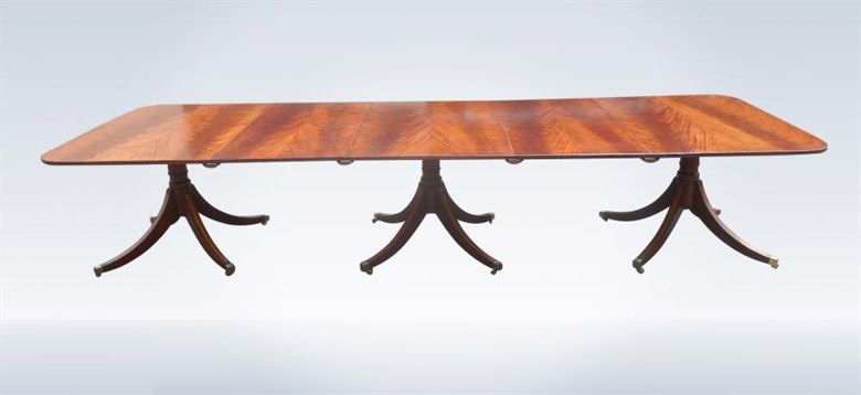 Antique Regency Pedestal Dining Table To Seat Up To 16 People
