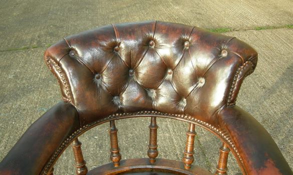ANTIQUE FURNITURE WAREHOUSE - Antique Leather Desk Chair - Late 19th Antique Leather Desk Chair - Late 19th Century Victorian Leather Desk Chair - ANTIQUE FURNITURE WAREHOUSE - Antique Leather Desk Chair - Late 19th