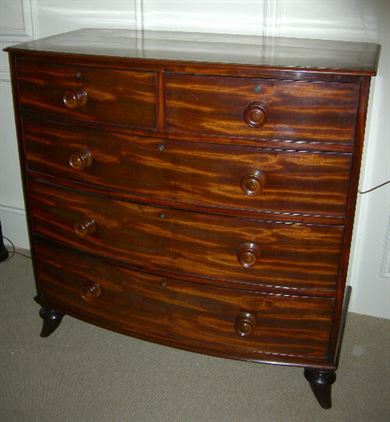 Antique Regency Bowfronted Chest Of Drawers - Late Georgian Regency Period Mahogany Bowfronted Chest Of Drawers