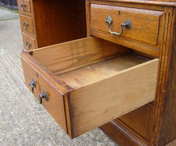 ANTIQUE FURNITURE WAREHOUSE - Large 5ft Antique Oak Desk - Large Large 5ft Antique Oak Desk - Large Five Foot Victorian Oak Desk With Twin Pedestals - ANTIQUE FURNITURE WAREHOUSE - Large 5ft Antique Oak Desk - Large